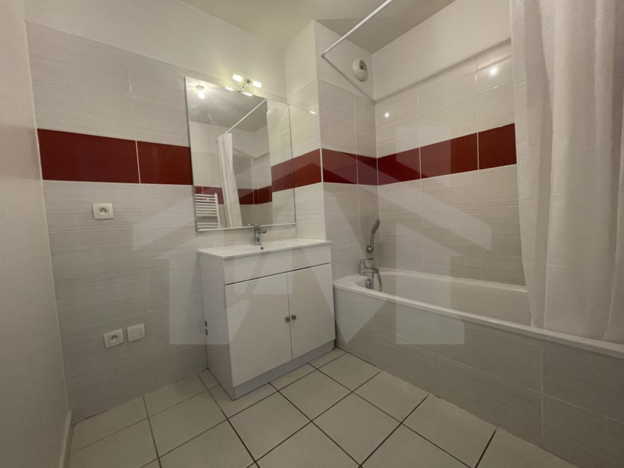 à louer Appartement Grenoble - Photo 4