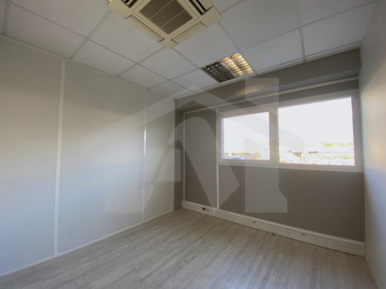 à louer Bureau Montbonnot-saint-martin - Photo 12
