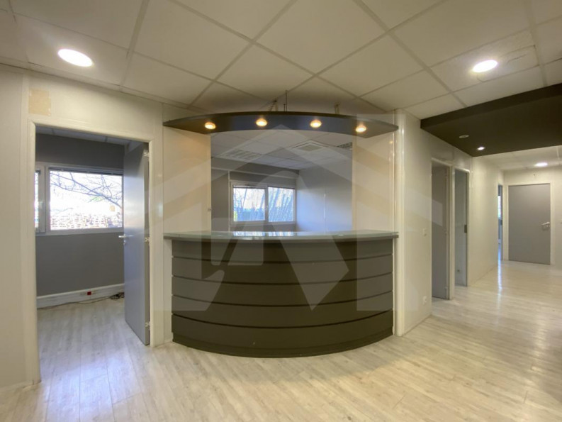 location Bureau Montbonnot-saint-martin - Photo 8