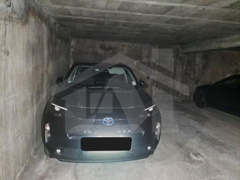 location Parking intérieur Grenoble - Photo 2