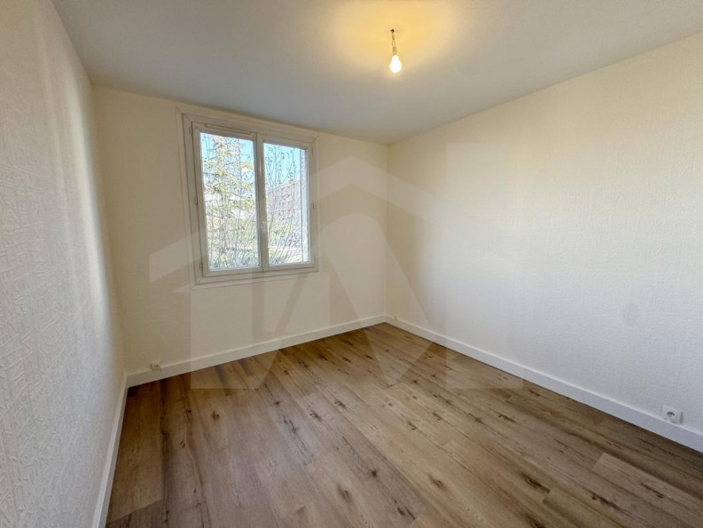 location Appartement Le Pont-de-claix - Photo 5