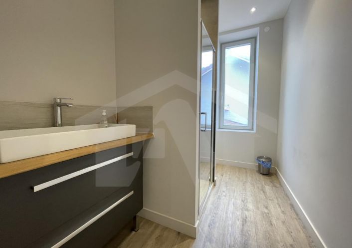 à vendre Bureau Sassenage