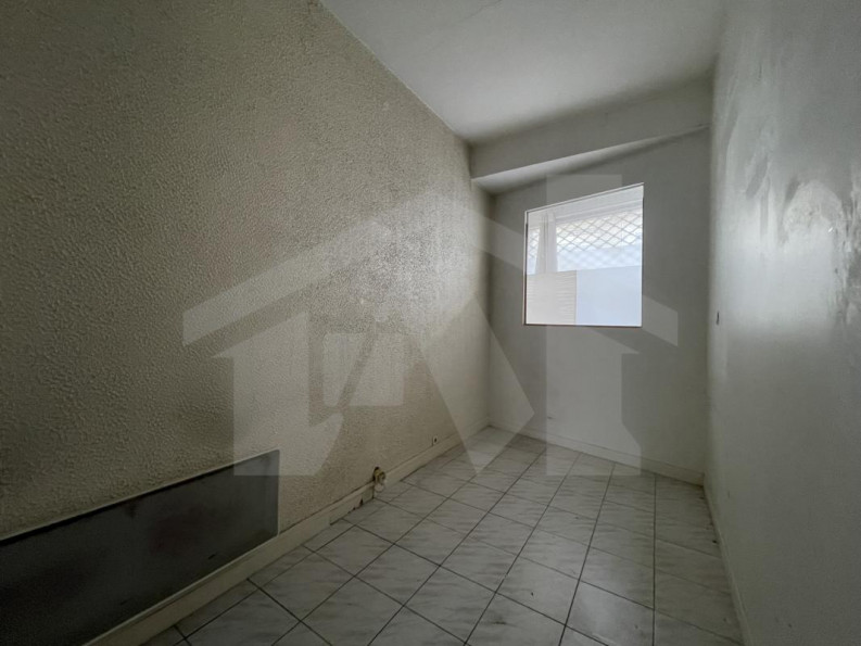 vente Local commercial Fontaine - Photo 10