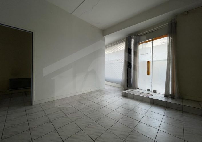 à vendre Local commercial Fontaine