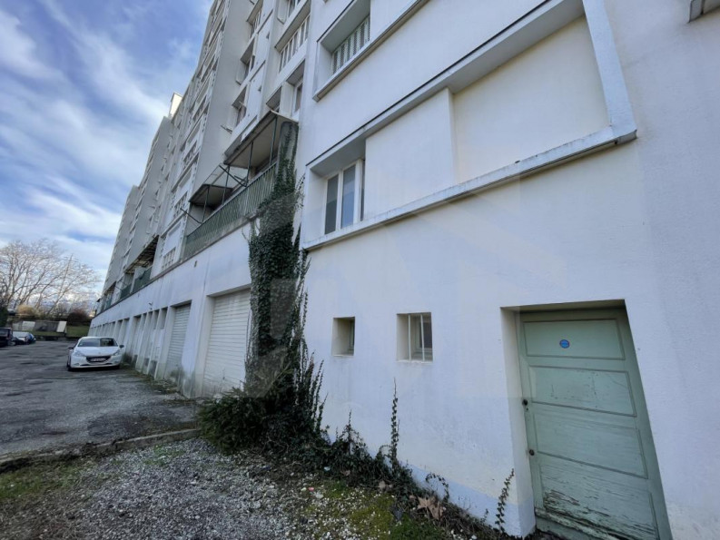 vente Local commercial Fontaine - Photo 5