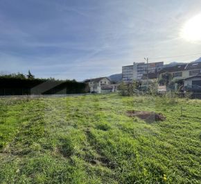 à vendre Domène