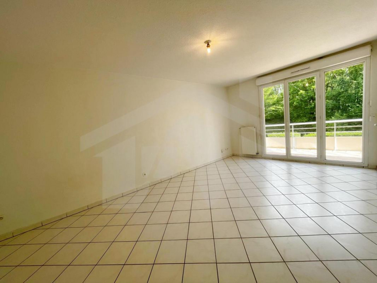 à louer Appartement Saint-nazaire-les-eymes - Photo 2