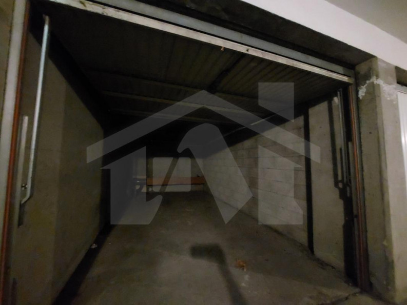 vente Parking intérieur Grenoble - Photo 2