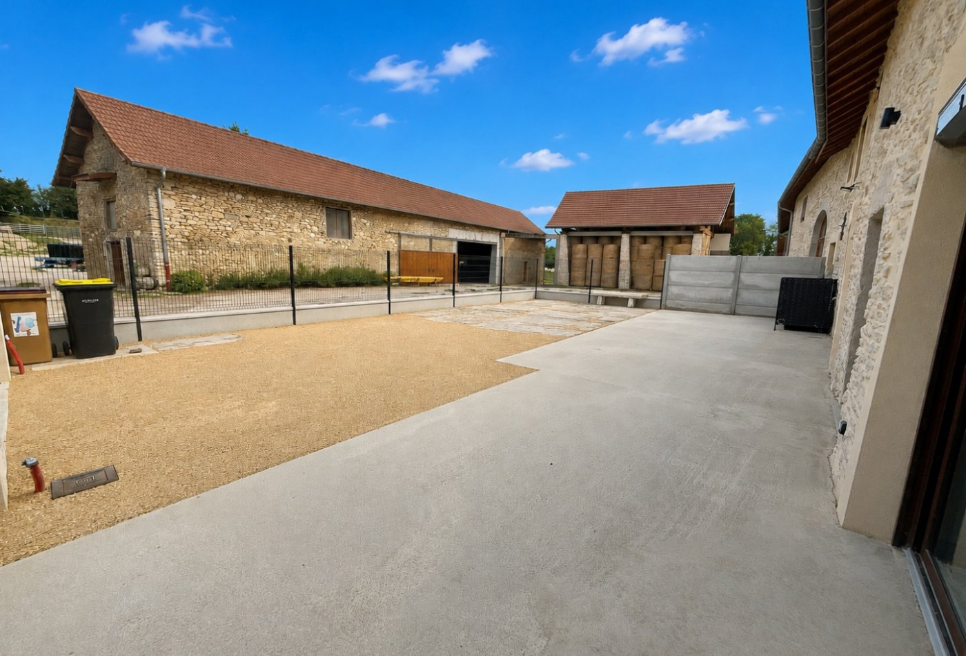 location Maison Saint Baudille De La Tour - Photo 4