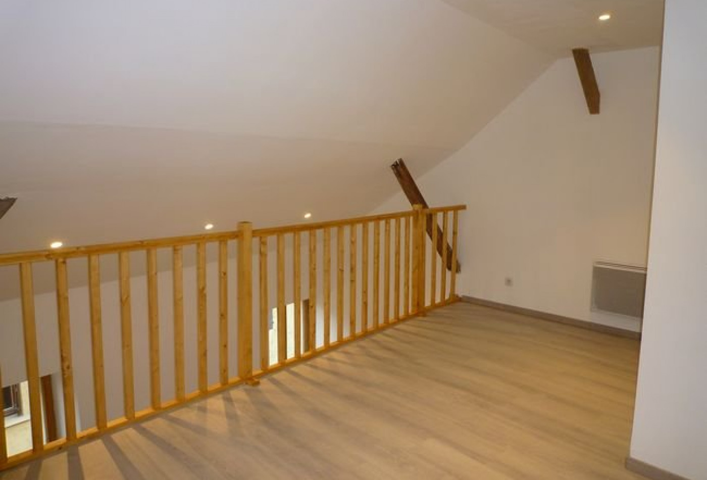 location Appartement Cremieu - Photo 4