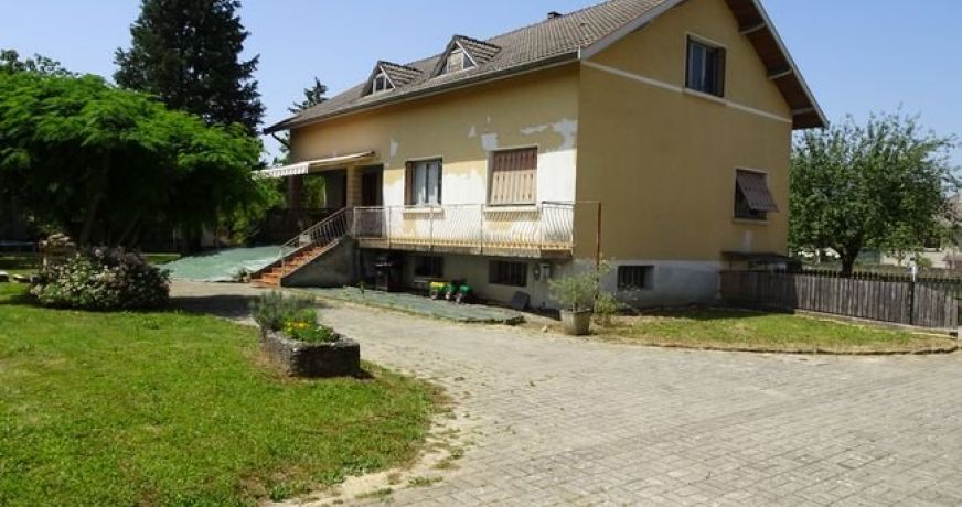 location Maison Loyettes