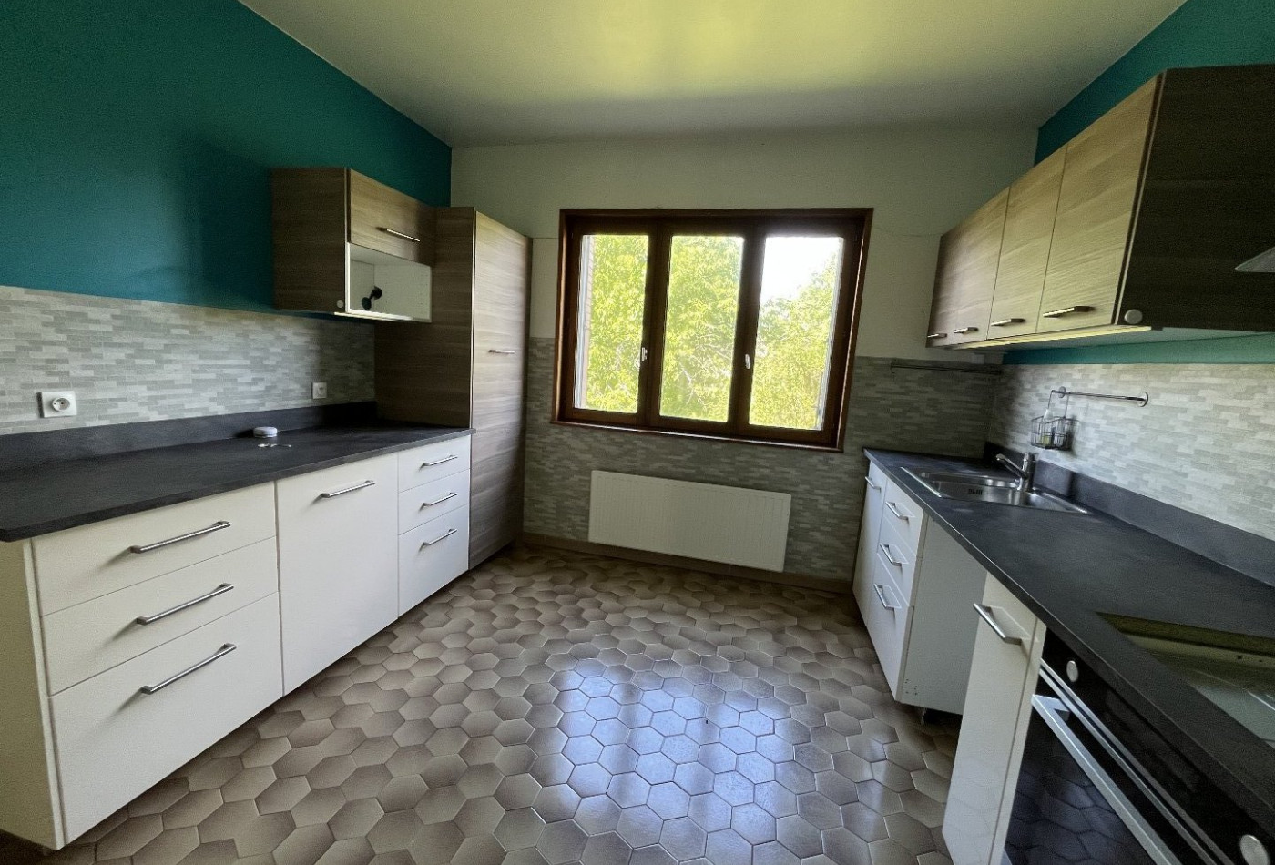 location Maison Loyettes - Photo 2