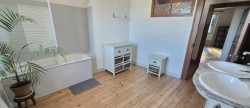 location Maison Vezeronce Curtin