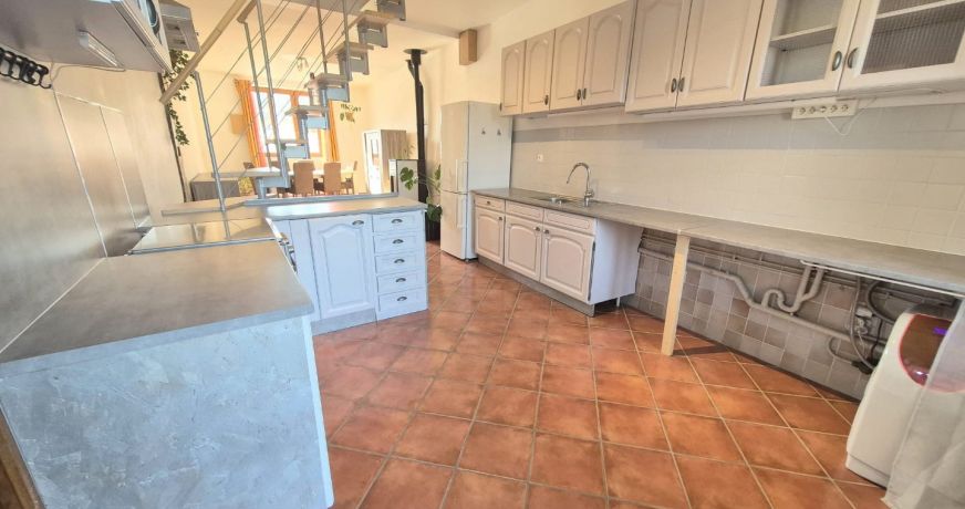 location Maison Vezeronce Curtin