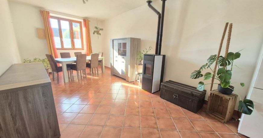 location Maison Vezeronce Curtin
