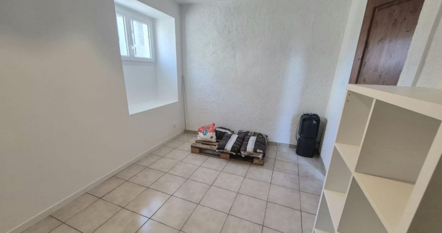 location Maison Vezeronce Curtin
