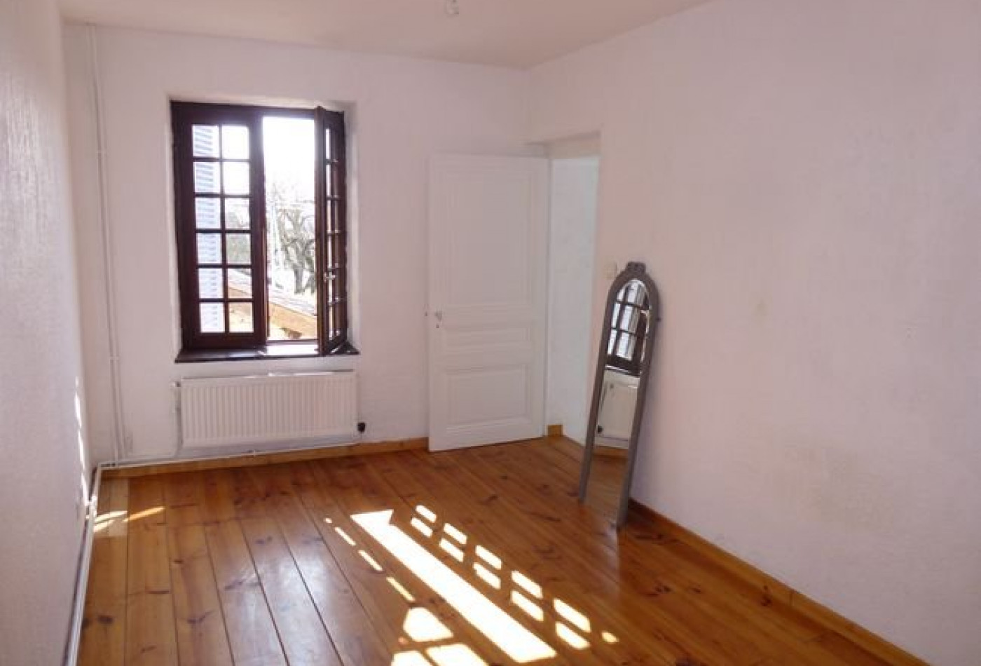 location Maison Trept - Photo 4