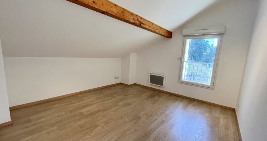 location Maison Annoisin Chatelans