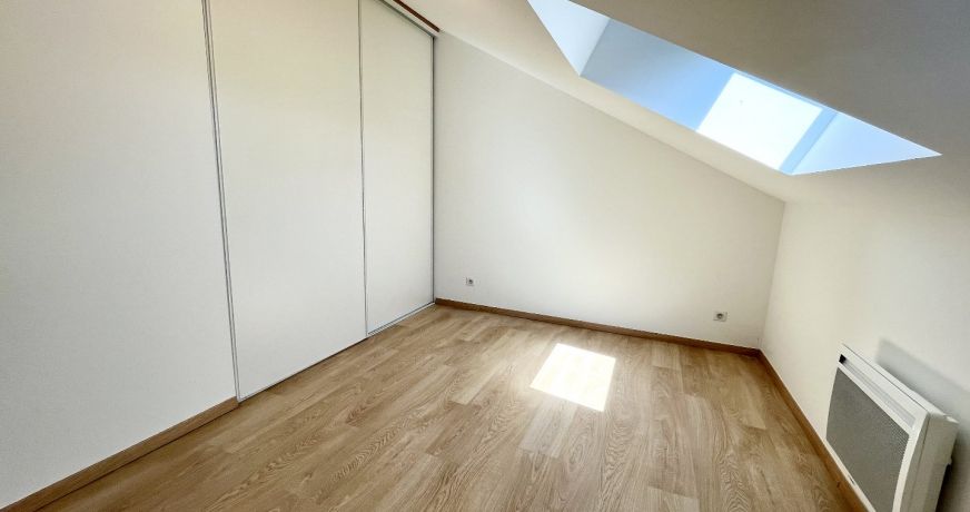 location Maison Annoisin Chatelans