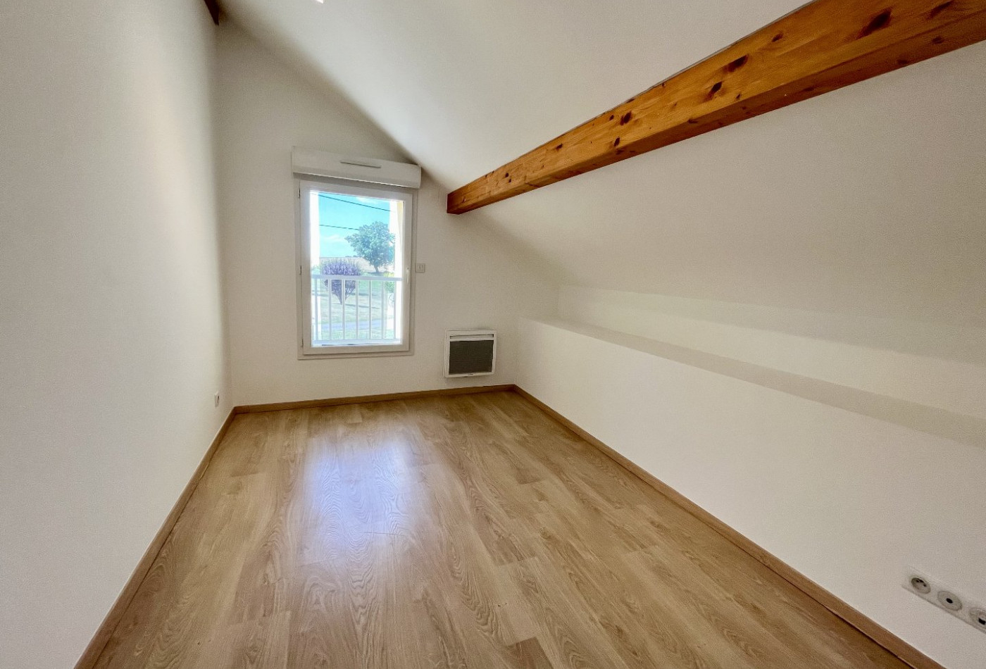 location Maison Annoisin Chatelans - Photo 7