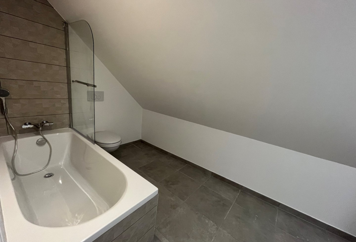 location Appartement Cremieu - Photo 4