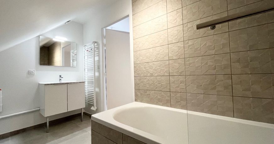 location Appartement Cremieu