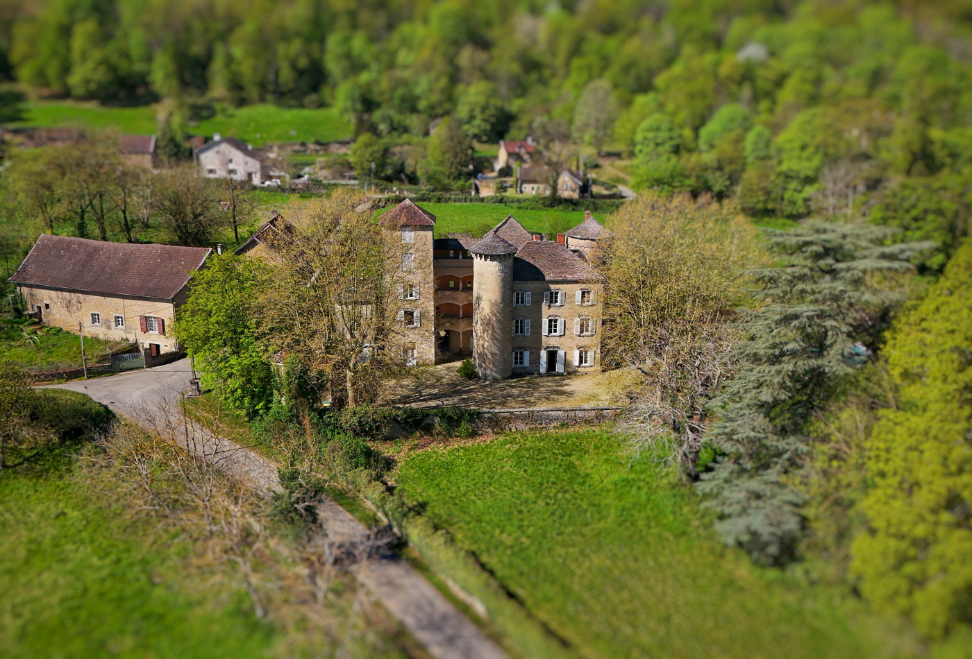 vente Propriété Villemoirieu - Photo 1