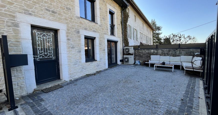 vente Maison de village Panossas