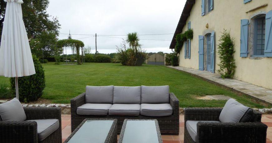 vente Fermette Pouillon