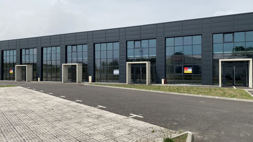 vente Ateliers et bureaux Mees - Photo 8