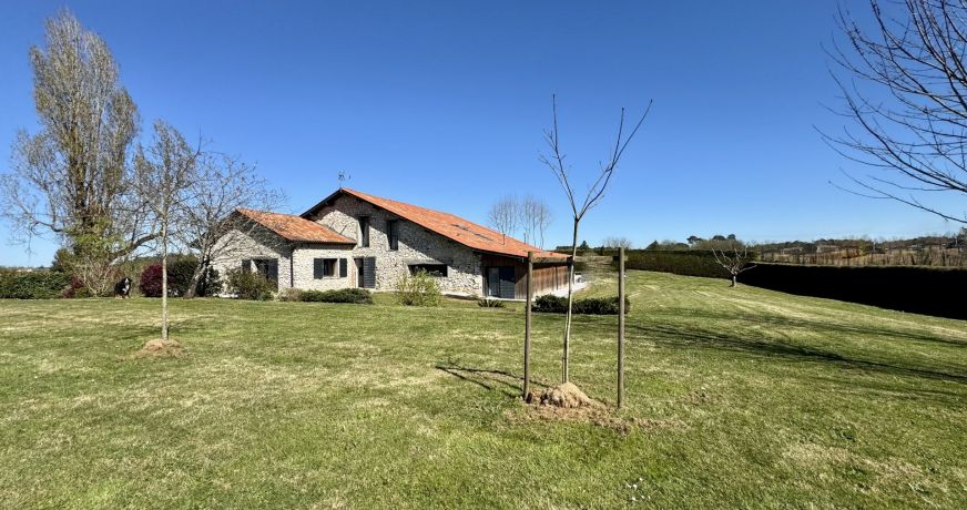 vente Fermette Pouillon