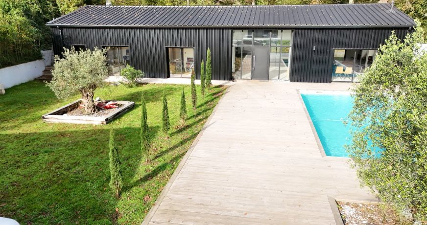 vente Villa Pouillon