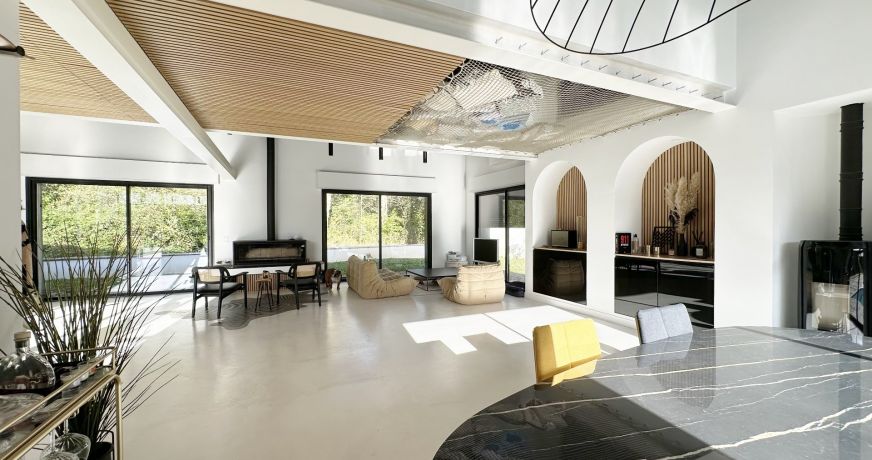 vente Villa Pouillon