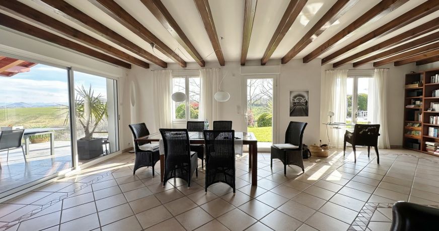 à vendre Maison contemporaine Briscous