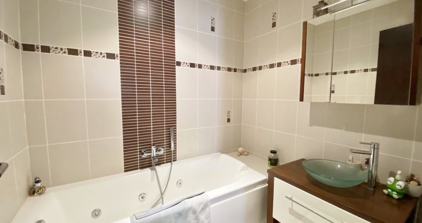 à vendre Maison contemporaine Angresse