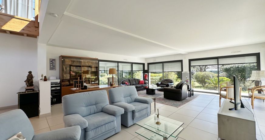 à vendre Villa d'architecte Dax