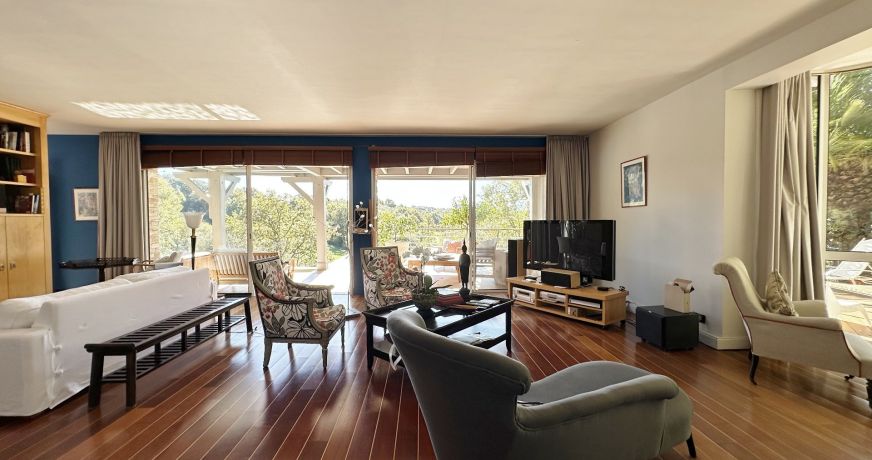 à vendre Villa d'architecte Bassussarry