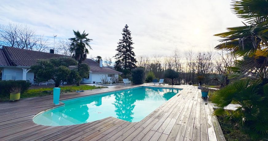 à vendre Maison et dépendances Dax