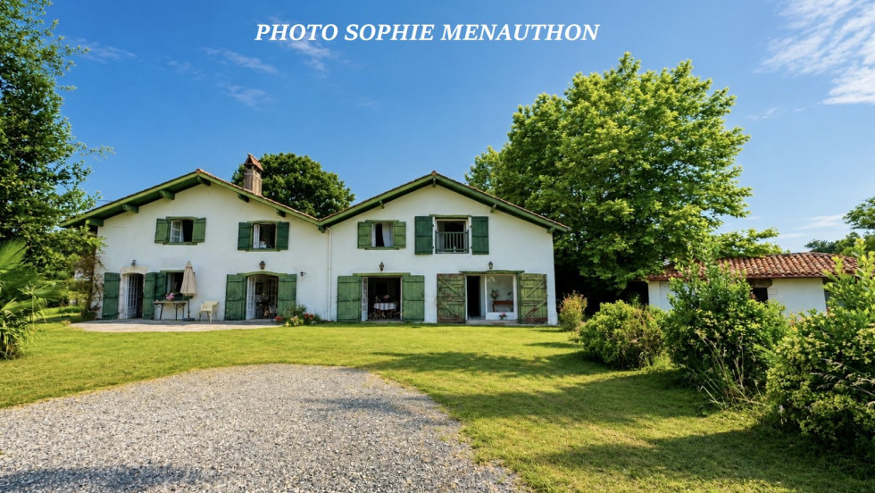 vente Maison et dépendances Urt - Photo 1