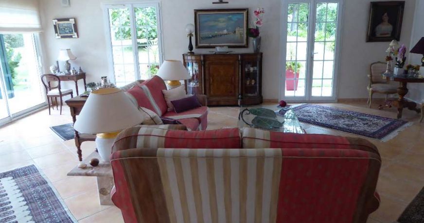 vente Villa d'architecte Bassussarry