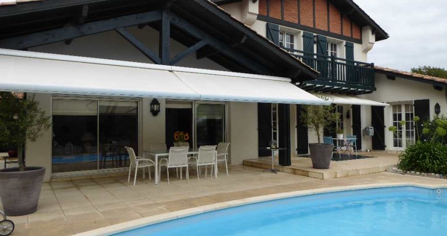 vente Villa d'architecte Bassussarry