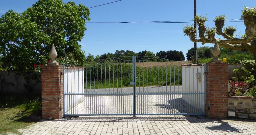 vente Fermette Pouillon