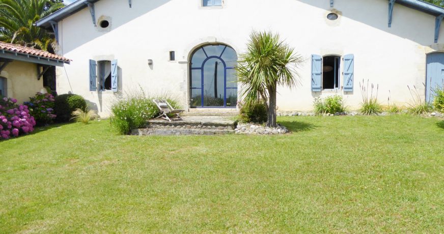 vente Fermette Pouillon