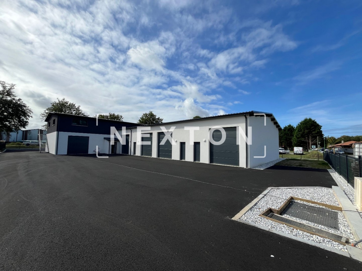 location Entrepot Angresse - Photo 1