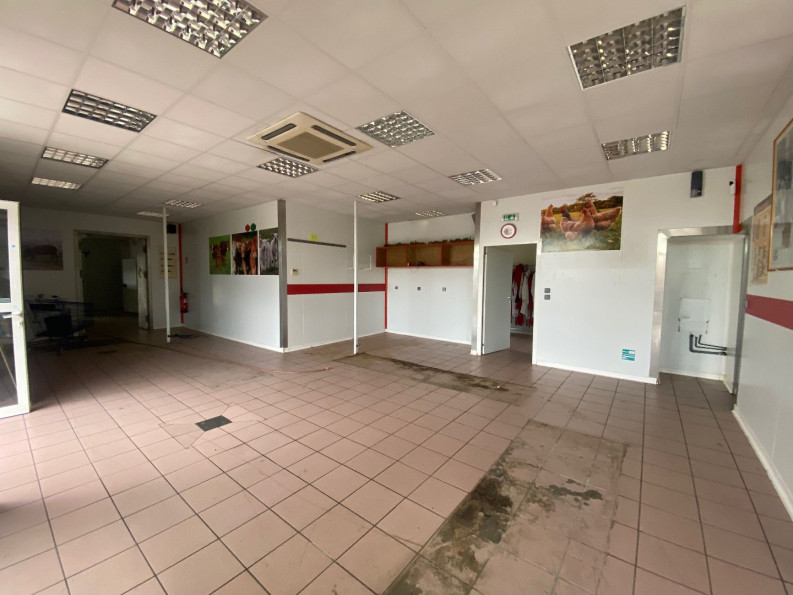 location Local commercial Saint Vincent De Tyrosse - Photo 5