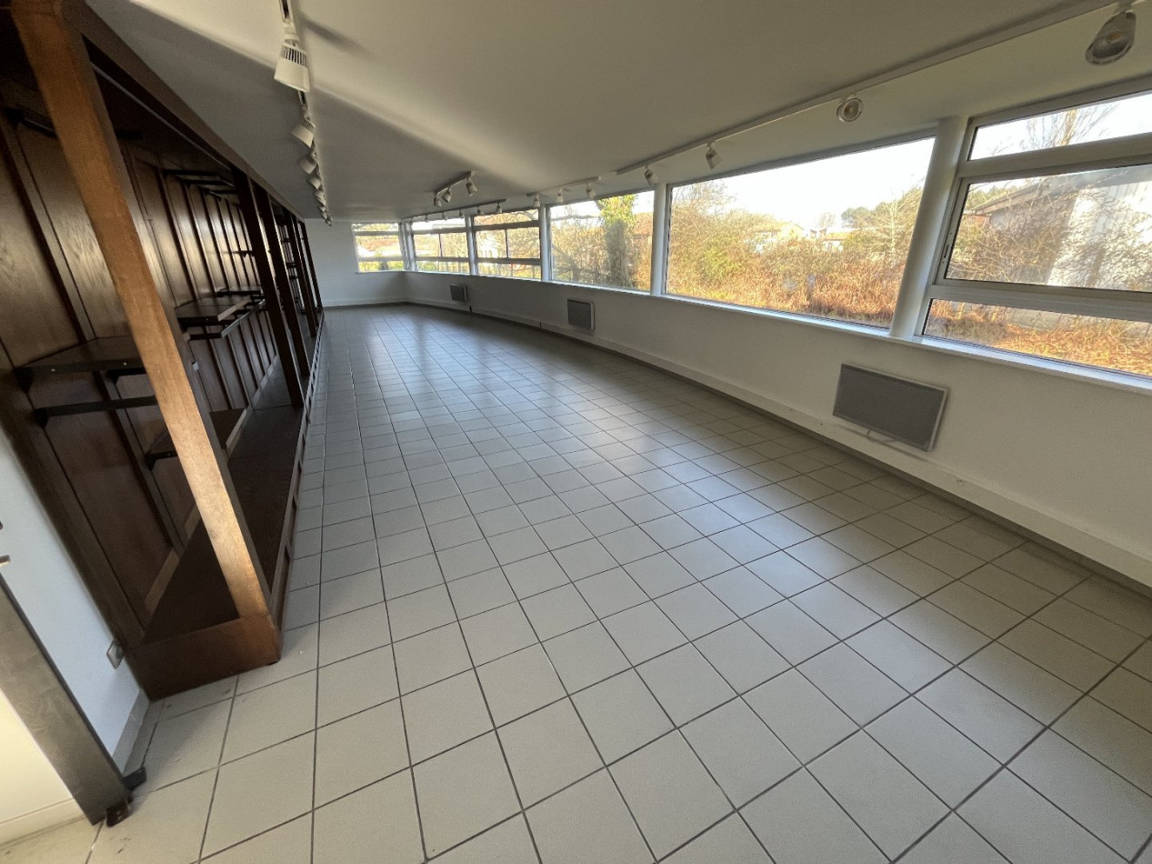 location Entrepots et bureaux Seignosse - Photo 7