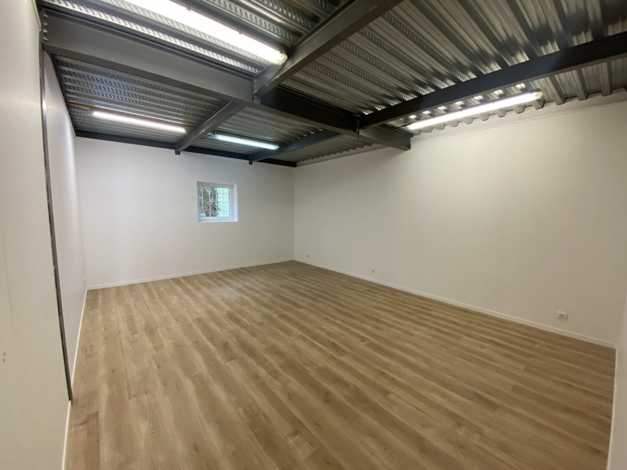 location Entrepots et bureaux Soorts Hossegor - Photo 3