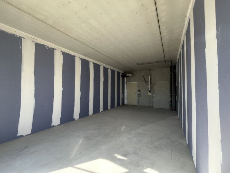 location Local commercial Angresse - Photo 3