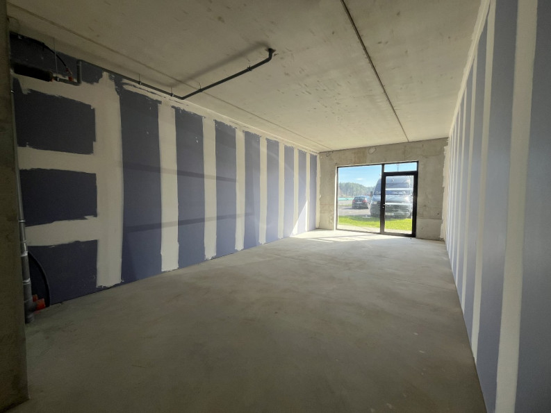 location Local commercial Angresse - Photo 4