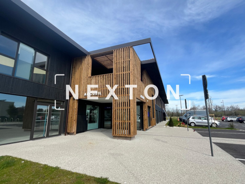 location Local commercial Angresse - Photo 1